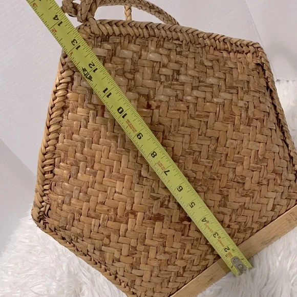 Chic Woven Backpack in Tan - Picture 9 of 10